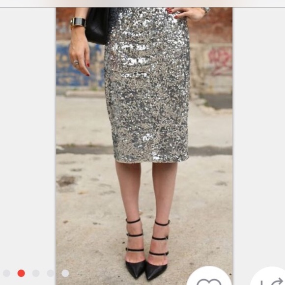 GLAM GARAGE Dresses & Skirts - GORGEOUS SEQUIN SKIRT